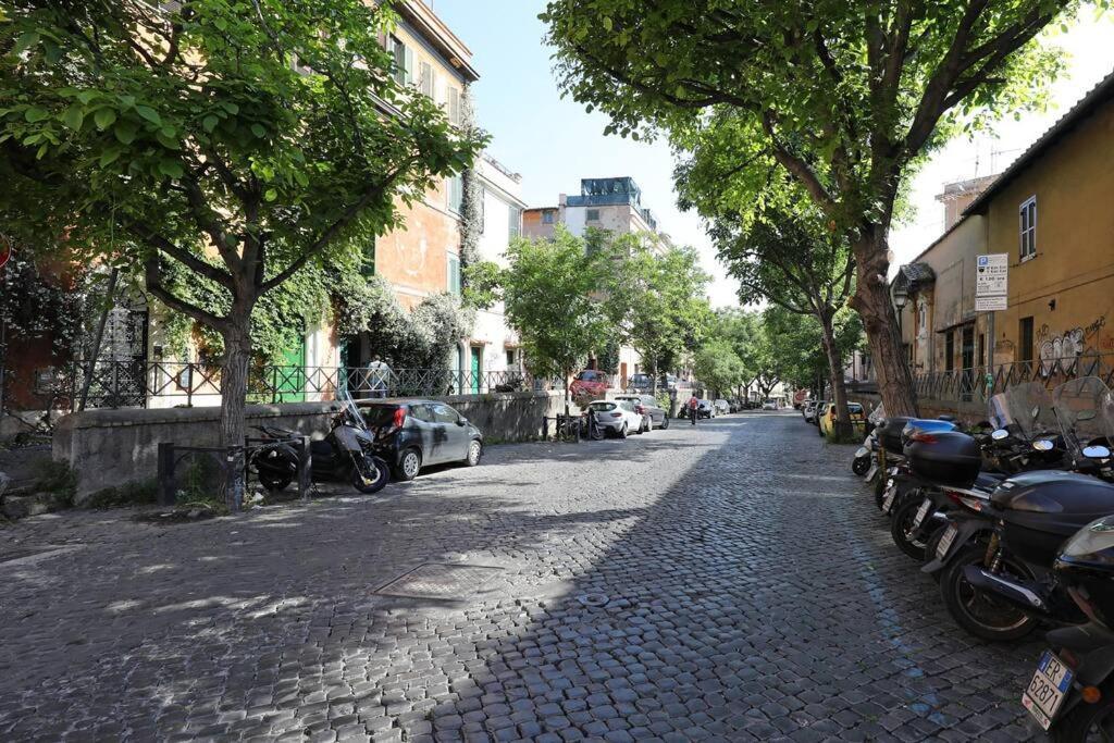 Blu Flamingo Trilussa Apartment Rome Luaran gambar